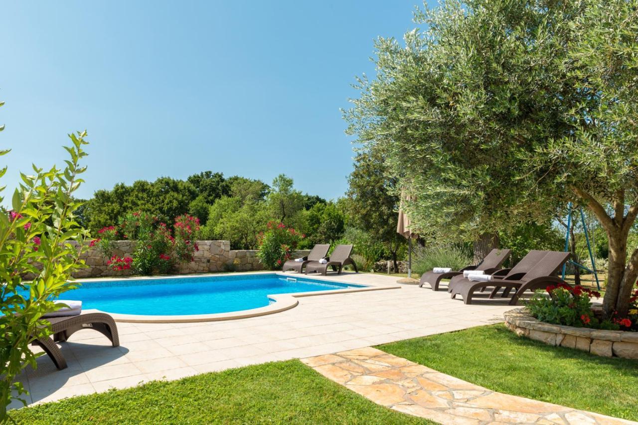 Beautiful Villa Natura With Pool In Labin Exterior foto